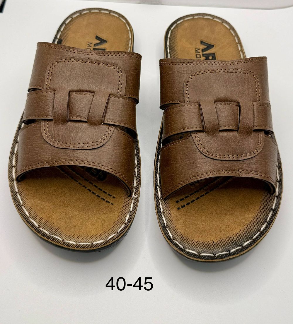 Erkaklar tapochkasi (model 22)